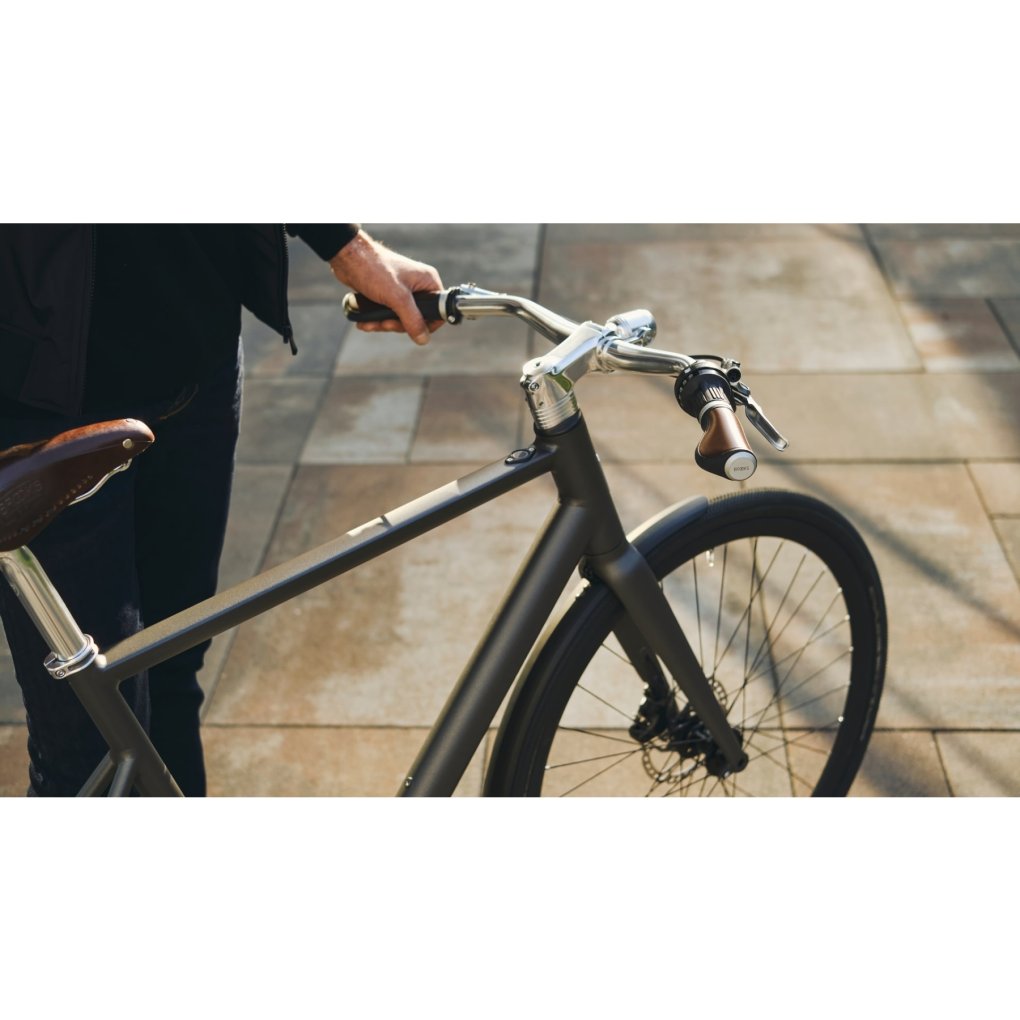 BROOKS ERGONOMIC LEATHER GRIP 黒130/130mm BROOKS* ergonomic leather grip (black) - BLUE LUG GLOBAL