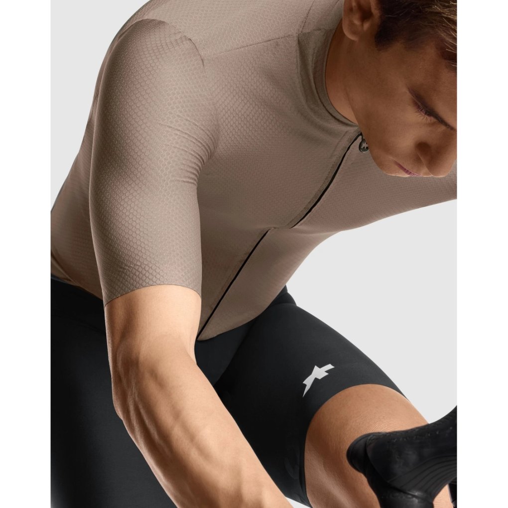 Assos EQUIPE R S11 Short Sleeve Jersey Men - terra sand | BIKE24