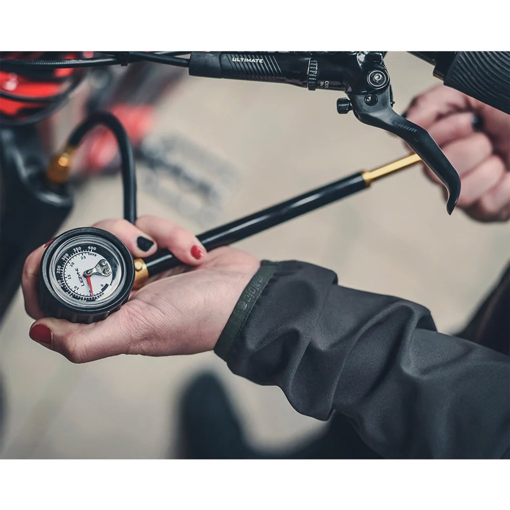 Lezyne Pompa con unità Shock Tubo intrecciato e 400psi Gauge, Nero