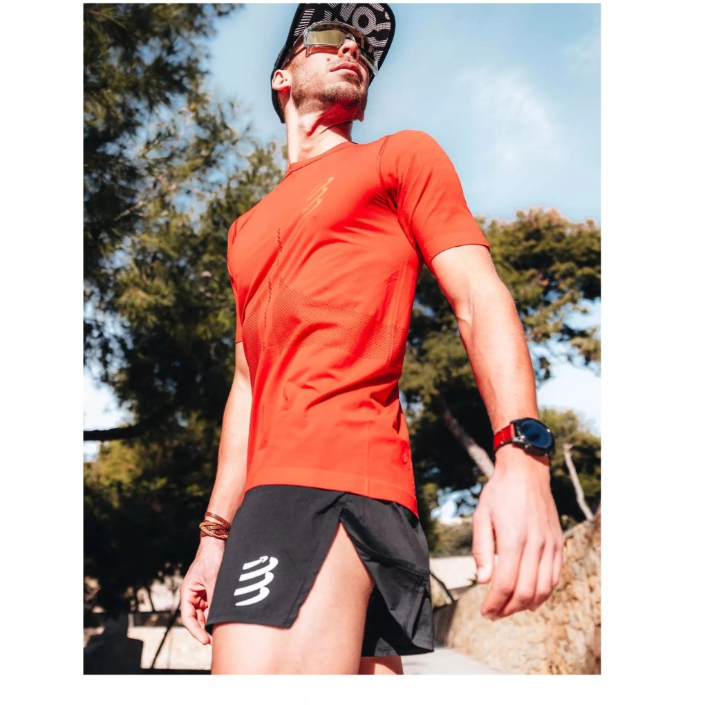 Compressport Racing Split Running Shorts Men black BIKE24