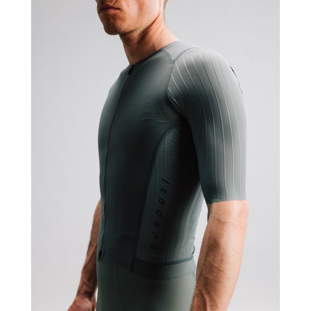 Isadore Echelon Aero Jersey Men - Mulled Basil | BIKE24