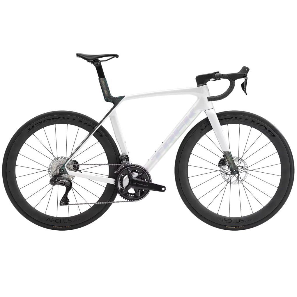 Trek MADONE SL 7 GEN 8 - Carbon Road Bike - 2026 - Gloss Crystal