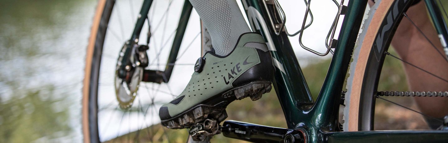 Lake Cx242 - Zapatillas de ciclismo anchas para hombre