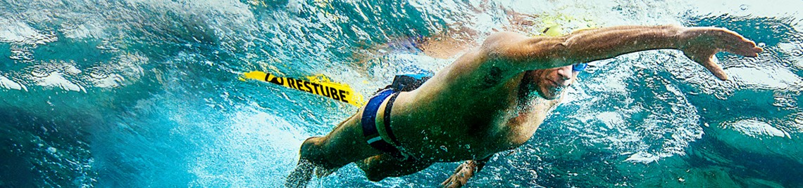 Restube active - the buoyancy buoy for swimmers and athletes