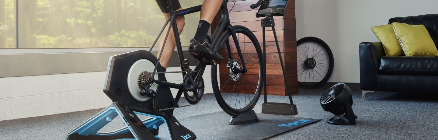 Tacx Flow Smart Rollentrainer in ONE SIZE