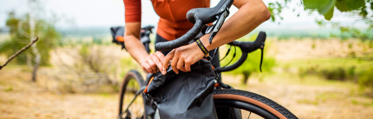 7 accessori per la tua avventura in bikepacking