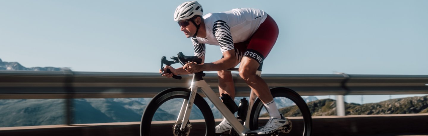 GOREWEAR GORE-TEX INFINIUM™ WINDSTOPPER® | BIKE24