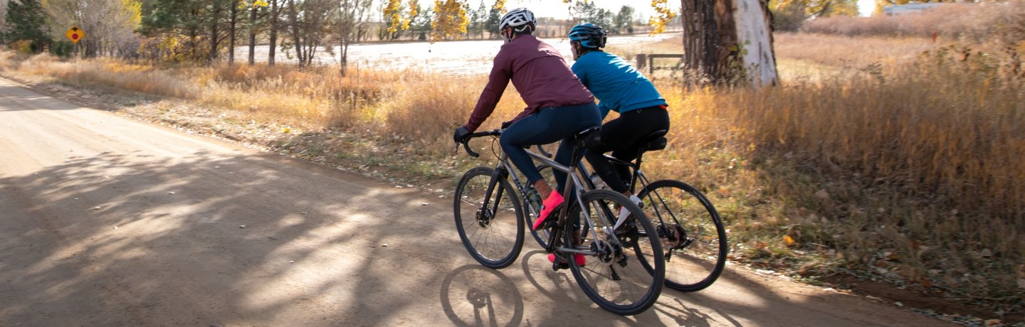 PEARL iZUMi Women's Attack Short - Trek Bikes
