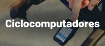 Wahoo - Ciclocomputadores y Relojes Ciclocomputador en una bici manejado por una persona