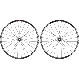 Fulcrum Red Metal 5 - 29