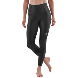 【新品】SKINS 3 Womens Half Tights Mサイズ ブラック SKINS 3-Series Half Tights Women - Black | BIKE24