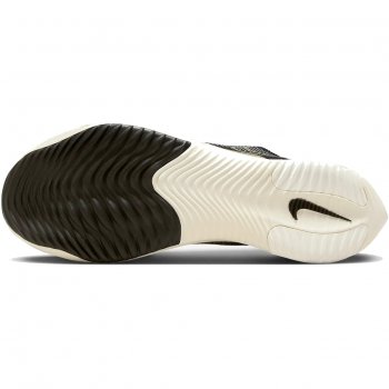 Nike Streakfly Racing Shoes Men - black/white/sail/metallic gold grain ...