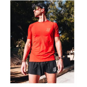 Compressport Racing Split Shorts Men - black | BIKE24