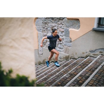 altra-experience-flow-running- altra-experience-flow-running-