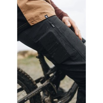 Mons Royale Momentum Bike Pants - black | BIKE24