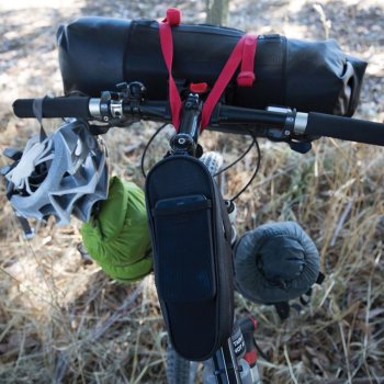 Blackburn Outpost Handlebar Roll & Drybag