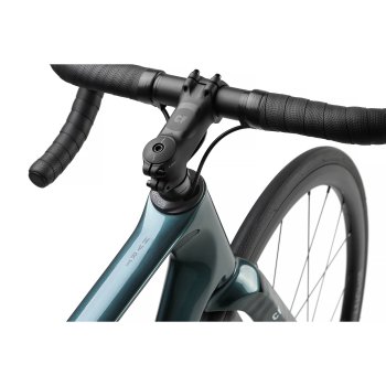 Rondo HVRT CF2 SRAM Rival Carbon Roadbike 2021 BIKE24