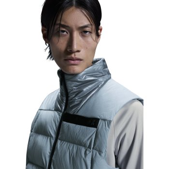 On Challenger Vest Men - Coast | BIKE24