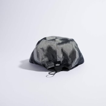 VÅGA Night Club 2.0 Running Cap - Black / Grey | BIKE24