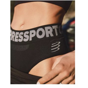 Women's Bower  Seamless boxer by Compressport