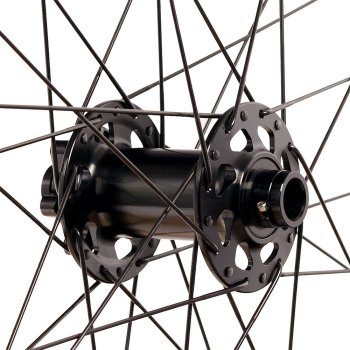 stans-m-pulse-front-hub-