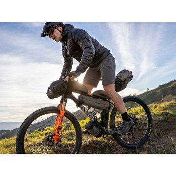 Topeak MidLoader Borsa Tubo Orizzontale Sotto, Con Cinturini In Velcro, Nero, 4.5 L - Foto 7