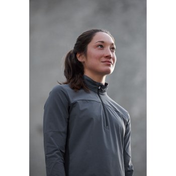 On Trail Breaker Long Sleeve Running Shirt Women - Dark