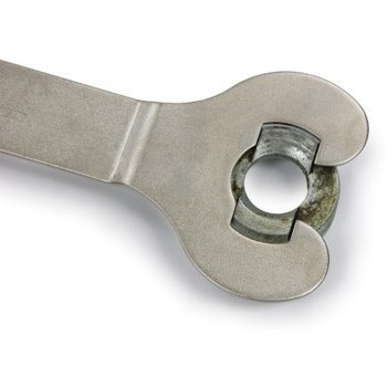 Adjustable bottom 2024 bracket tool