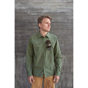 POC Rouse Shirt - 1460 Epidote Green | BIKE24