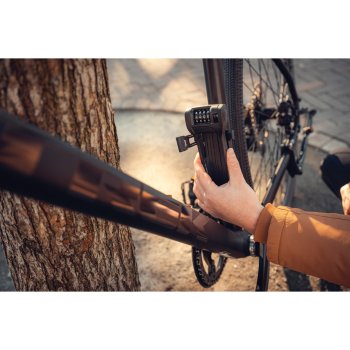Lucchetto Bici Pieghevole Lucchetto Pieghevole Bici AXA Fold Lite 100 - Lunghezza 100 Cm, Livello Sicurezza 7, Peso 660g, Con Supporto AXA Fold Lite 100 Cm