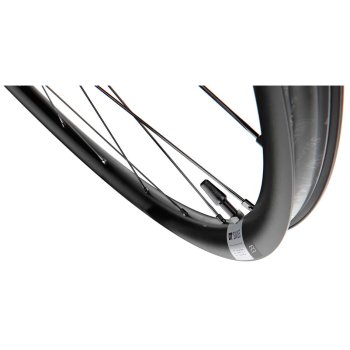 DT Swiss E 1800 Spline preview -