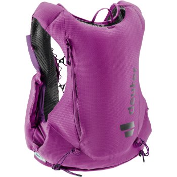 Spring is just around the corner and I can't wait for more trail time. The Deuter Traick 9L SL is the hydration vest I'll be sporting this season at all my races Spring is just around the corner and I can't wait for more trail time. The Deuter Traick 9L SL is the hydration vest I'll be sporting this season at all my races