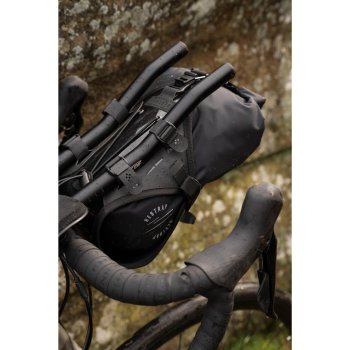restrap-aero-bar-bag-race-