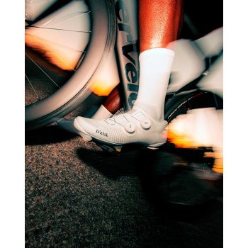 Fizik Vento Vega Carbon Road Shoes - mint green/purple | BIKE24