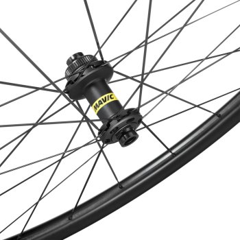 MAVIC - MAVIC COSMIC SL32 DISC（旧モデル） Mavic Cosmic SL 32 Disc wheel review | Cyclingnews
