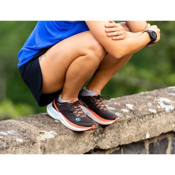 topoathletics w-specter レディース24.5cm Topo Athletic Specter Running Shoes Women - espresso/peach