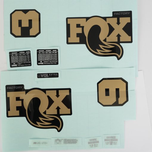 Kuva tuotteesta FOX Tarrasarja 36-Joustohaarukka (2026) varten - 803-04-276 | Factory | Shiny Black | Kashima/Grey