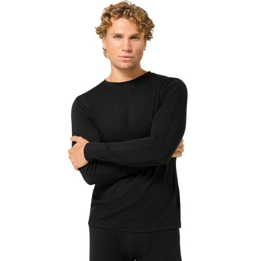 Picture of SUPER.NATURAL Air Motion Base Longsleeve Men - Jet Black