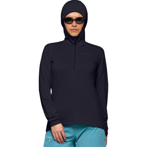 Photo produit de Norrona Sweat à Capuche Femme - falketind warm1 Hood - Caviar Black