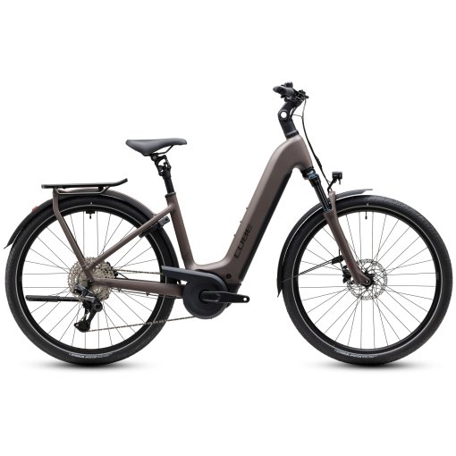 Kuva tuotteesta CUBE KATHMANDU HYBRID ONE 800 - Easy Entry - Trekking-Sähköpyörä - 2027 - cedar / chrome