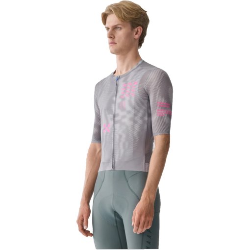 Immagine prodotto da MAAP Maglia a Maniche Corte Uomo - Privateer C.H Pro Air 3.0 Chad Haga - steel