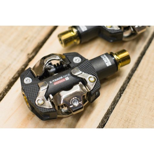 Pédales VTT Look X-Track Carbone – Automatiques Avec Crampons, Noir Et Blanc