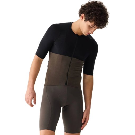 Photo produit de Velocio Maillot Cyclisme Homme - Merino Luxe Colorblock - Black Olive