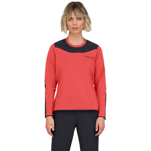 Foto de Norrona Camiseta de Manga Larga Mujer - skibotn equaliser tech - Paprika Red