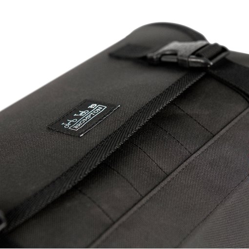 Brompton Metro Messenger 13L Bike Bag - black | BIKE24