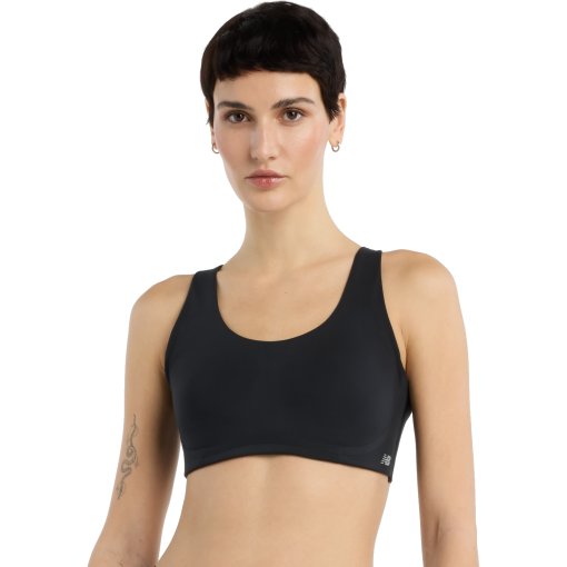 Productfoto van New Balance Racerback Hardloop-Beha Dames - Zwart/Zwart