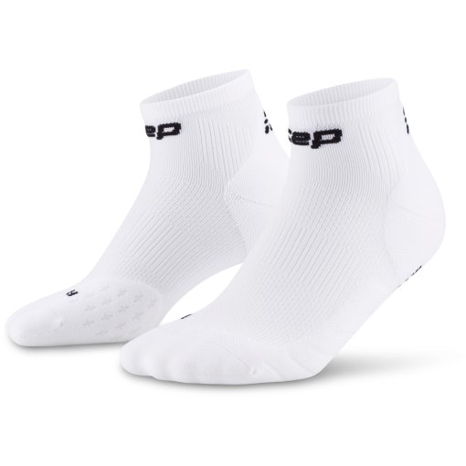 Photo produit de CEP Chaussettes de Compression Homme - Core Run Low Cut - blanc