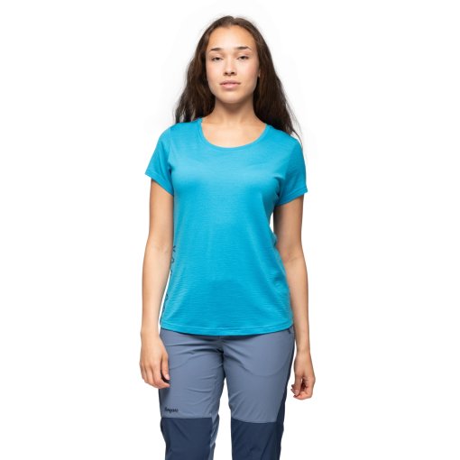 Foto de Bergans Camiseta Mujer - Vaagaa Adventure Merino - aqua lagoon/granite blue mgv