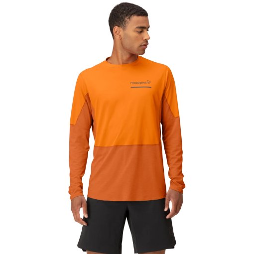 Foto de Norrona Camiseta de Manga Larga Hombre - senja equaliser lightweight - Exuberance