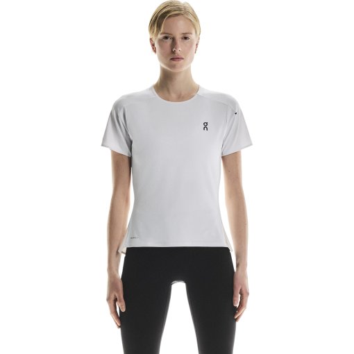 Productfoto van On Performance-T Hardloopshirt Dames - Wit | Zilver
